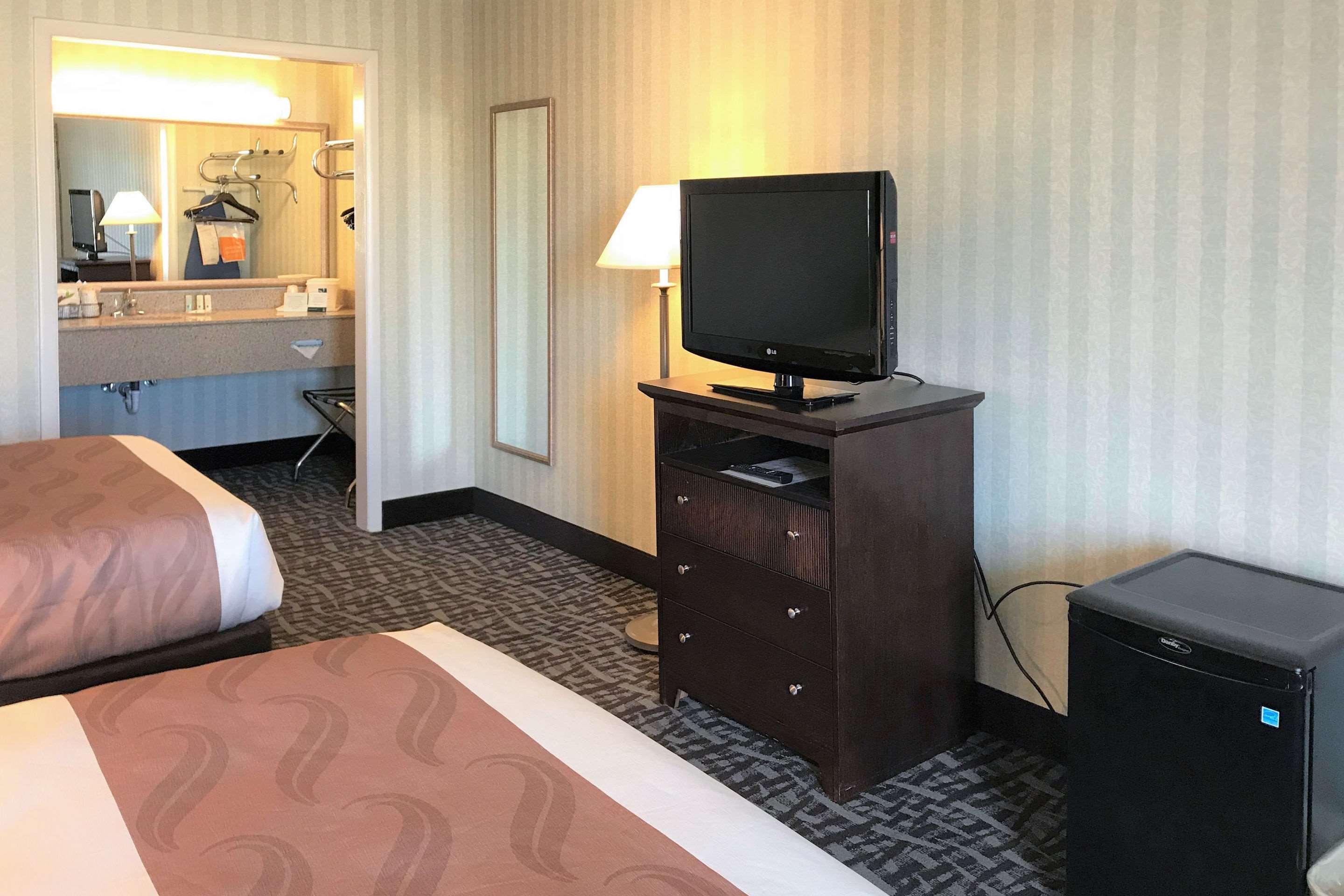 Quality Inn Fredericksburg Near Historic Downtown Exterior foto